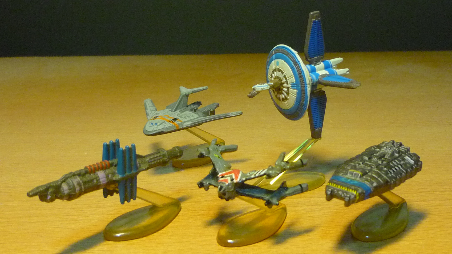 Star Wars Micro Machines: Star Trek Jets Cars +More Babylon 5 Helicopters 